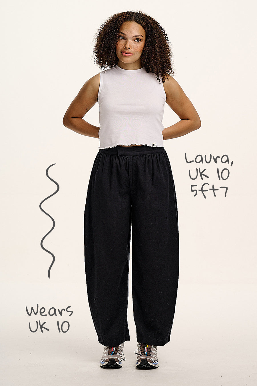 Beau - Barrel Leg Brushed Cotton Trousers in Black