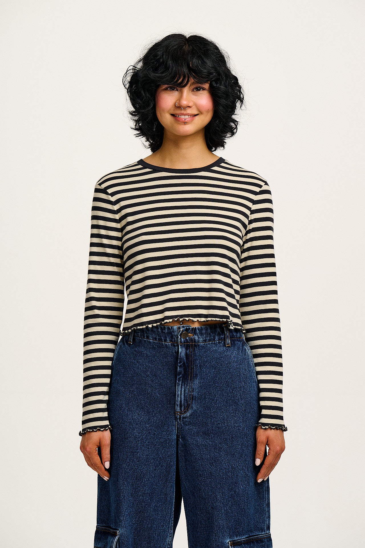 Hansel - Long Sleeve Cotton Crop Top in Midnight & Ecru Stripe