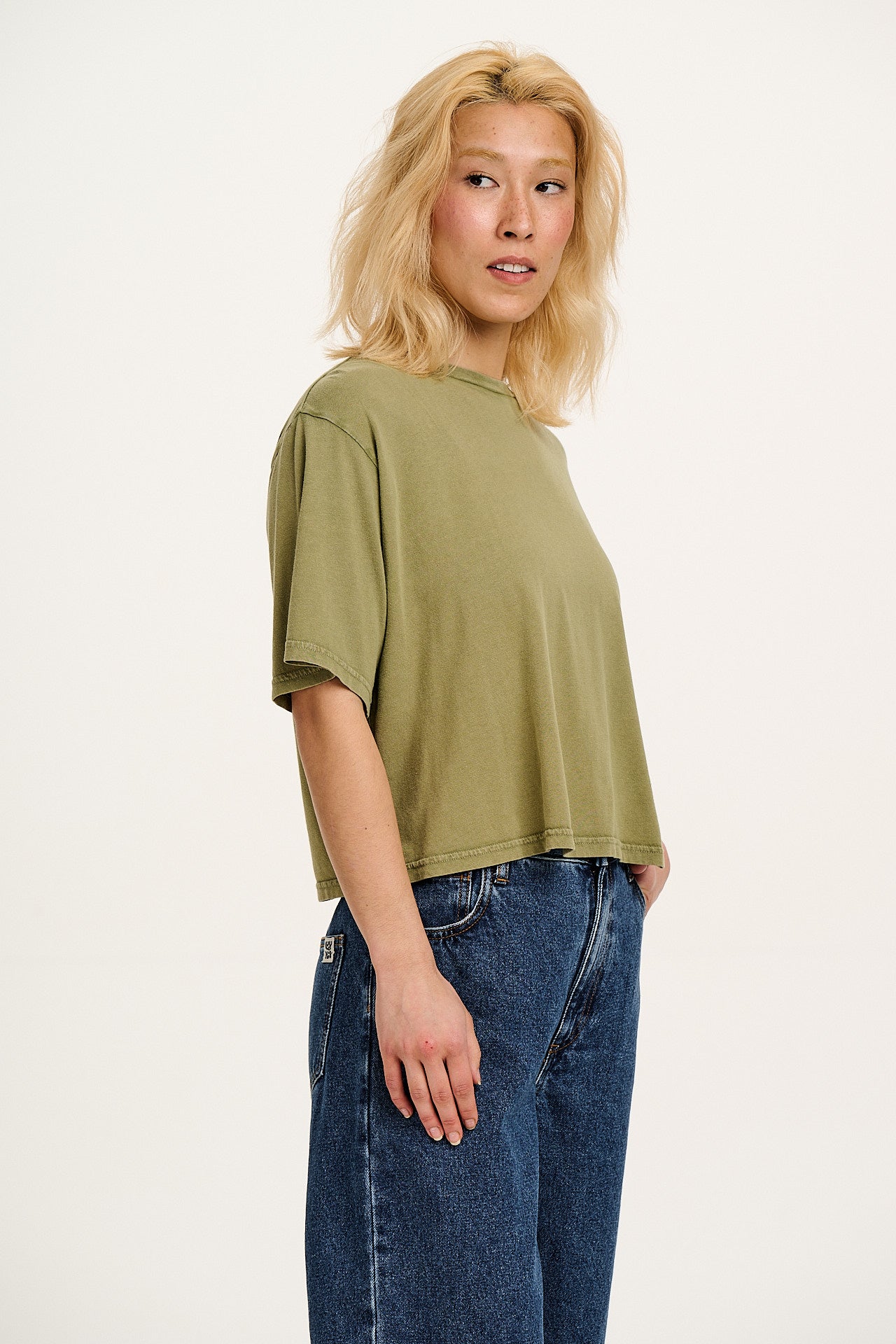 Zayla - Cropped Boxy Tee in Herb Garden Green